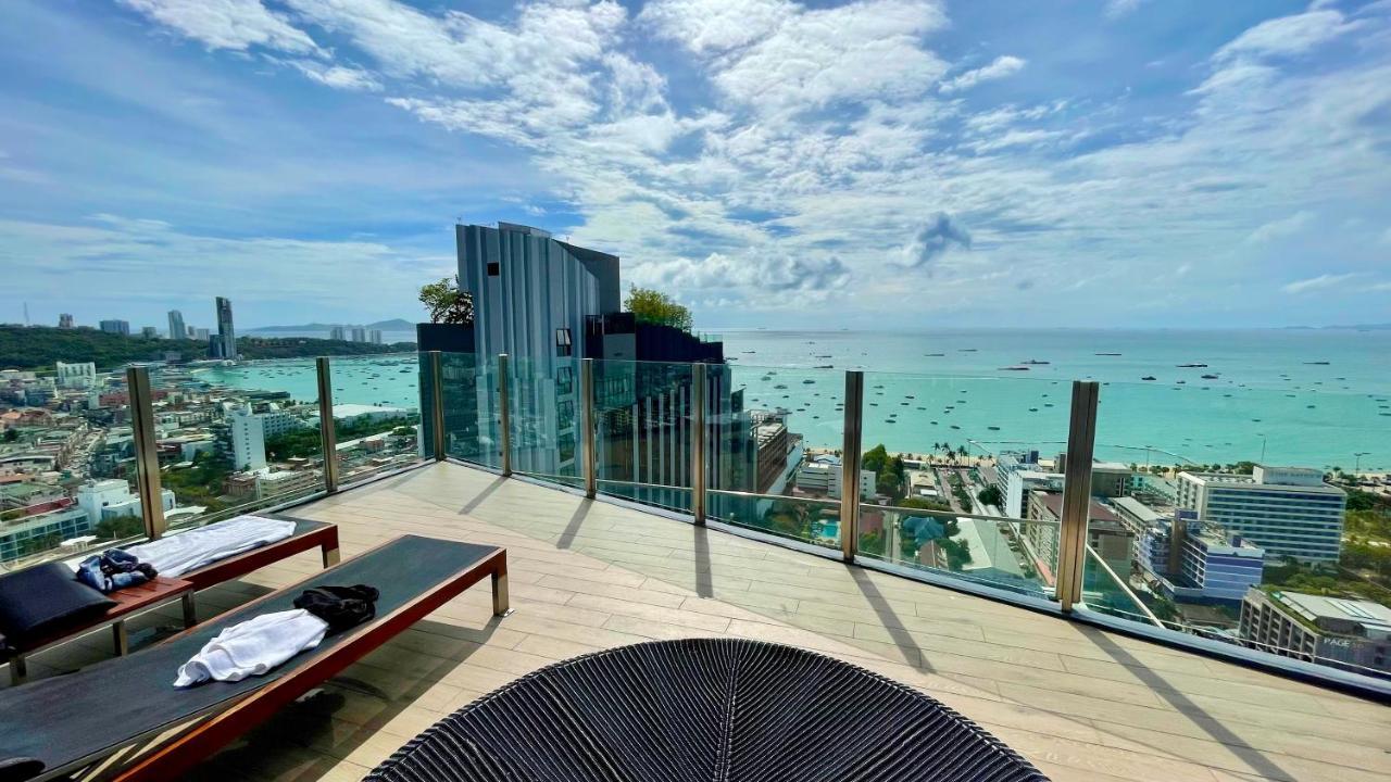 Central Pattaya Condo: Pool, Gym & Fast Wi-Fi Exterior photo